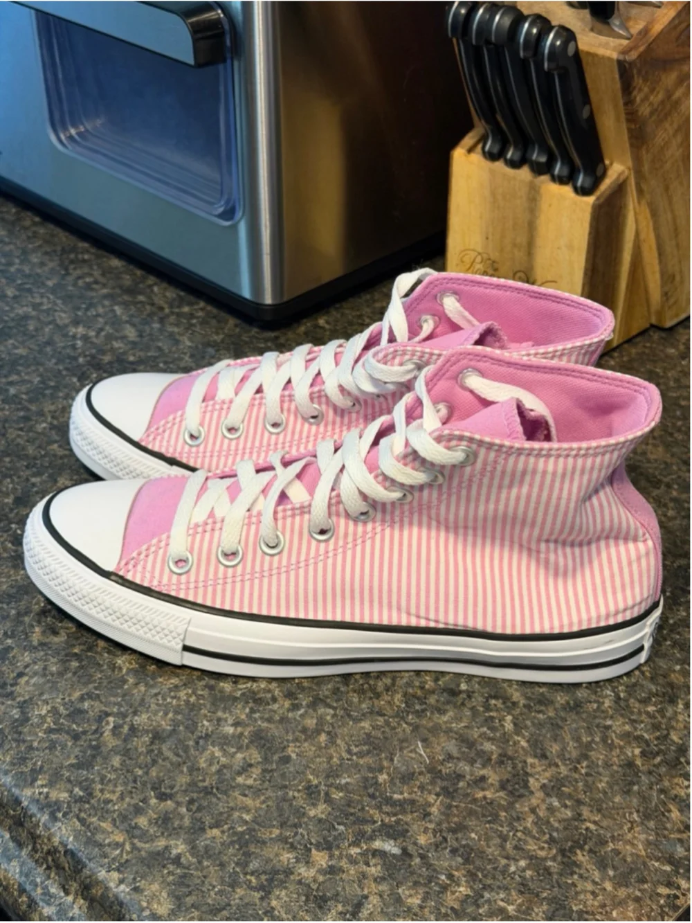 Converse Chuck Taylor All Star 'Pink Stripes' 166865C Sneakers